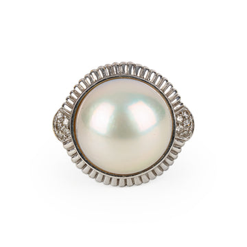 14K White Gold Mabé Pearl & Diamond Ring