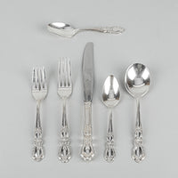 1847 ROGERS BROS Heritage Silverplate Flatware 7 Place Settings Plus Extras