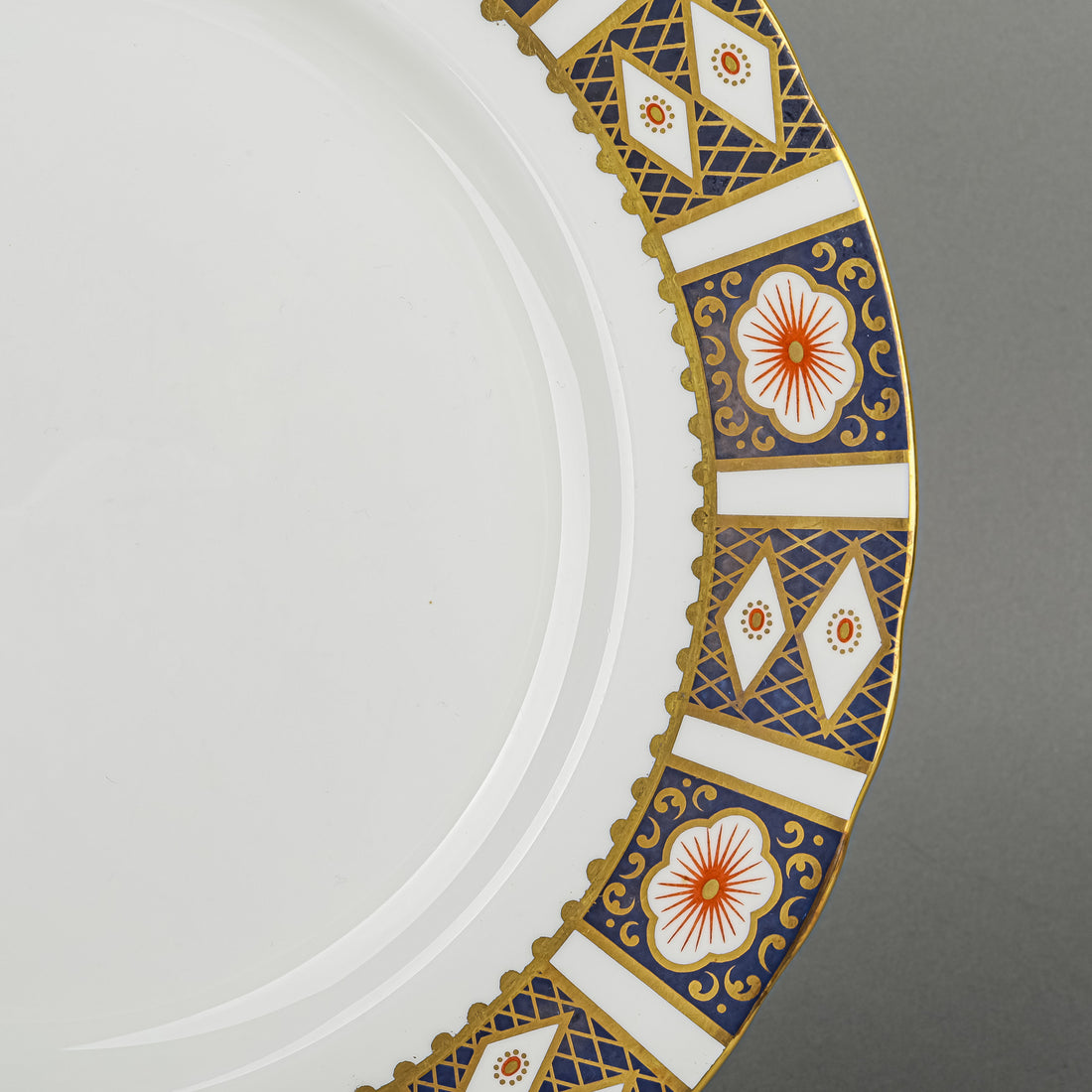 AYNSLEY Ki Ming 8491  11 Place Settings Plus Extras