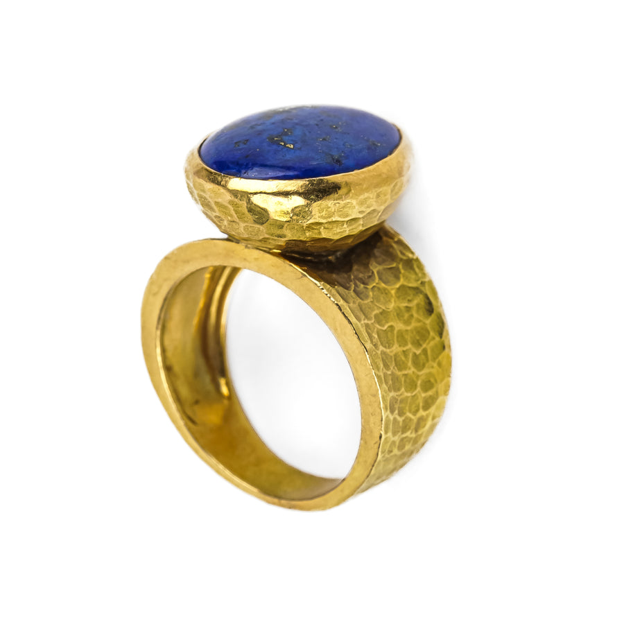 19K Yellow Gold Oval Lapis Cabochon Textured Ring