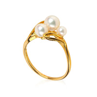 MIKIMOTO 18K Yellow Gold 3 Akoya Pearl Ring