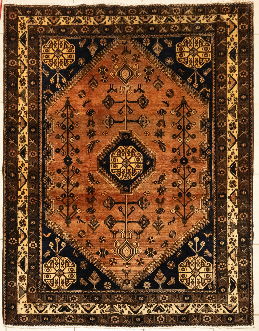 Hand-Knotted Wool Kashqaei Rug 6'11" x 5'5"
