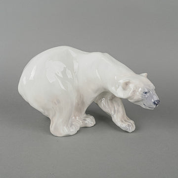 ROYAL COPENHAGEN Figurine Polar Bear 1137