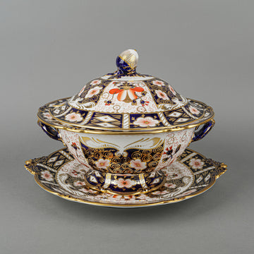 ROYAL CROWN DERBY Traditional Imari 2451 Lidded Soup Tureen & Underplate