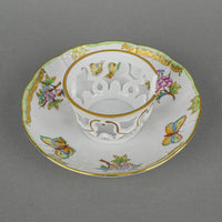 HEREND Queen Victoria Tremblese Cup & Saucer 713