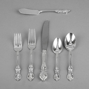 1847 ROGERS BROS Orleans Silver Plate Flatware 8 Place Settings