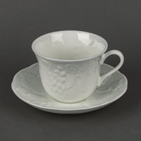 WEDGWOOD Strawberry & Vine Dessert Set - 32 Pieces