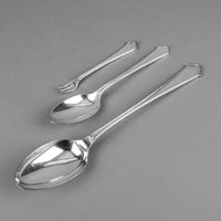 ELKINGTON & CO Trefoil Silverplate Flatware 12 Place Settings Plus Extras