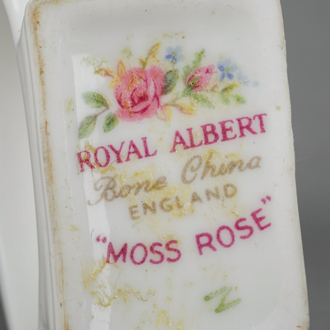 ROYAL ALBERT Moss Rose China Floral Napkin Rings - Set of 7