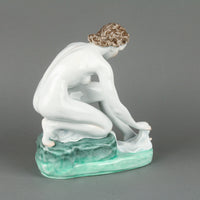 HEREND Nude Female with Towel Figurine 15747