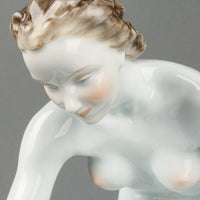 HEREND Nude Female with Towel Figurine 15747