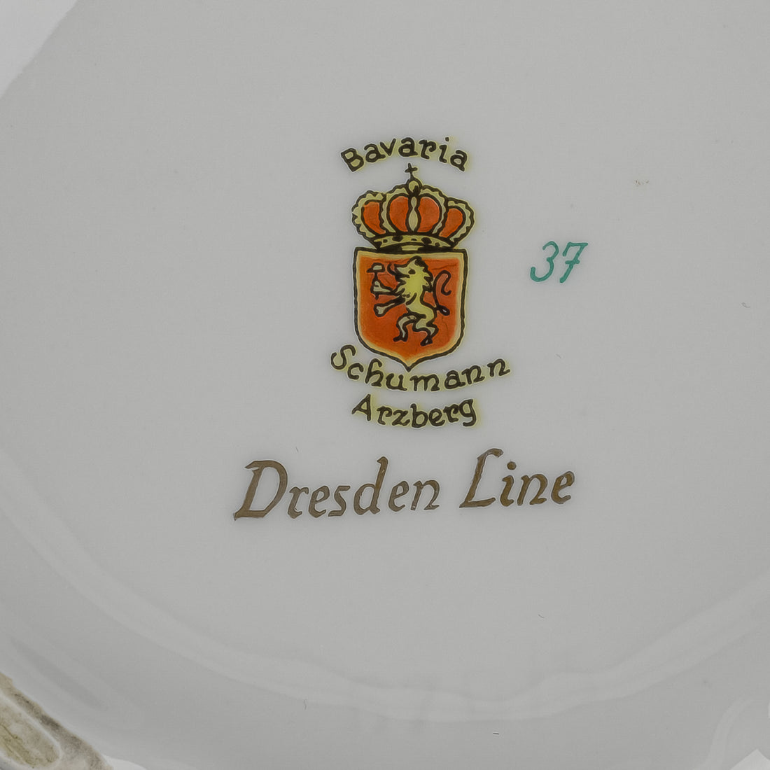 SCHUMANN Dresden Line Teapot with Lid