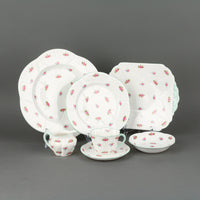 SHELLEY Rosebud - 43 Pieces