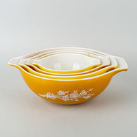 PYREX Spring Blossom Cinderella Mixing Bowls Set Of 4