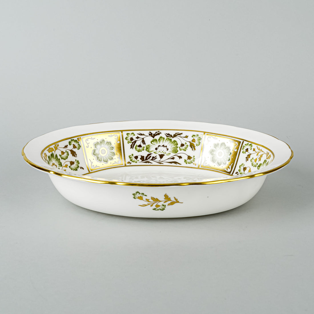 ROYAL CROWN DERBY Green Derby Panel A1237 Oval Serving Bowl