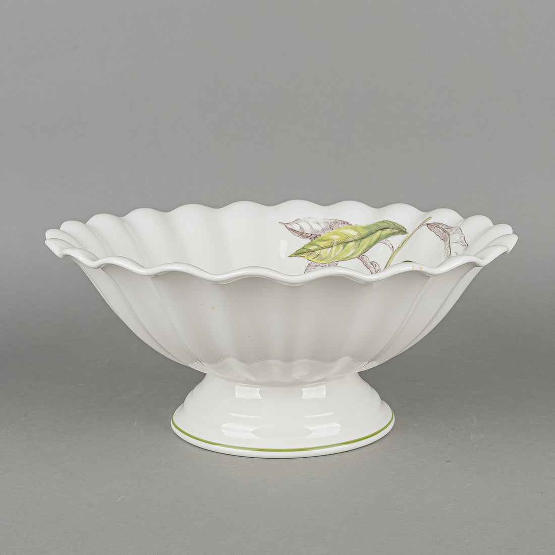 VILLEROY & BOCH Cascara Footed Bowl