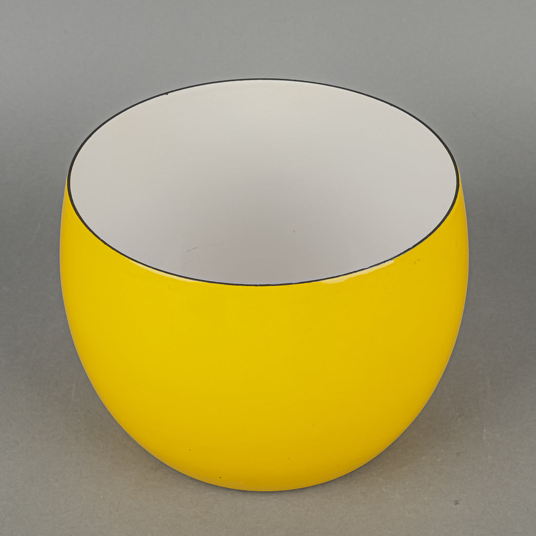DANSK Kobenstyle Enamel Serving Bowl Yellow