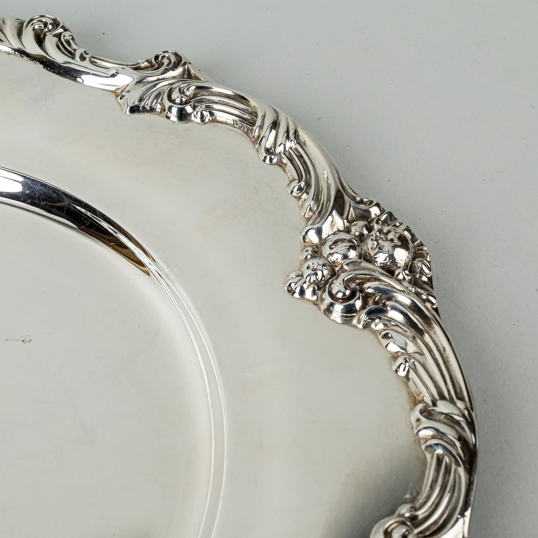 REED & BARTON King Francis Silverplate Chargers Set Of 6