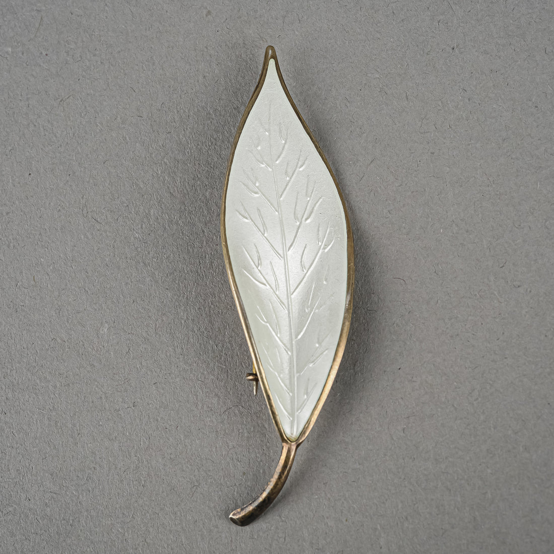 DAVID ANDERSEN White Enamel Leaf Brooch
