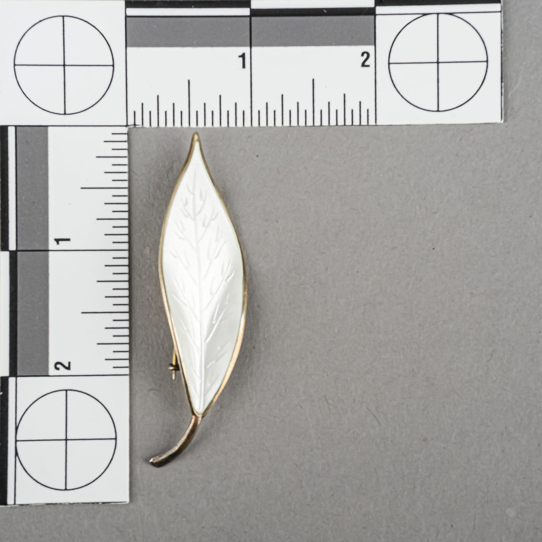 DAVID ANDERSEN White Enamel Leaf Brooch