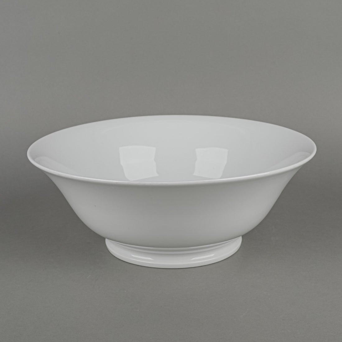 APILCO Tulip White Serving Bowl