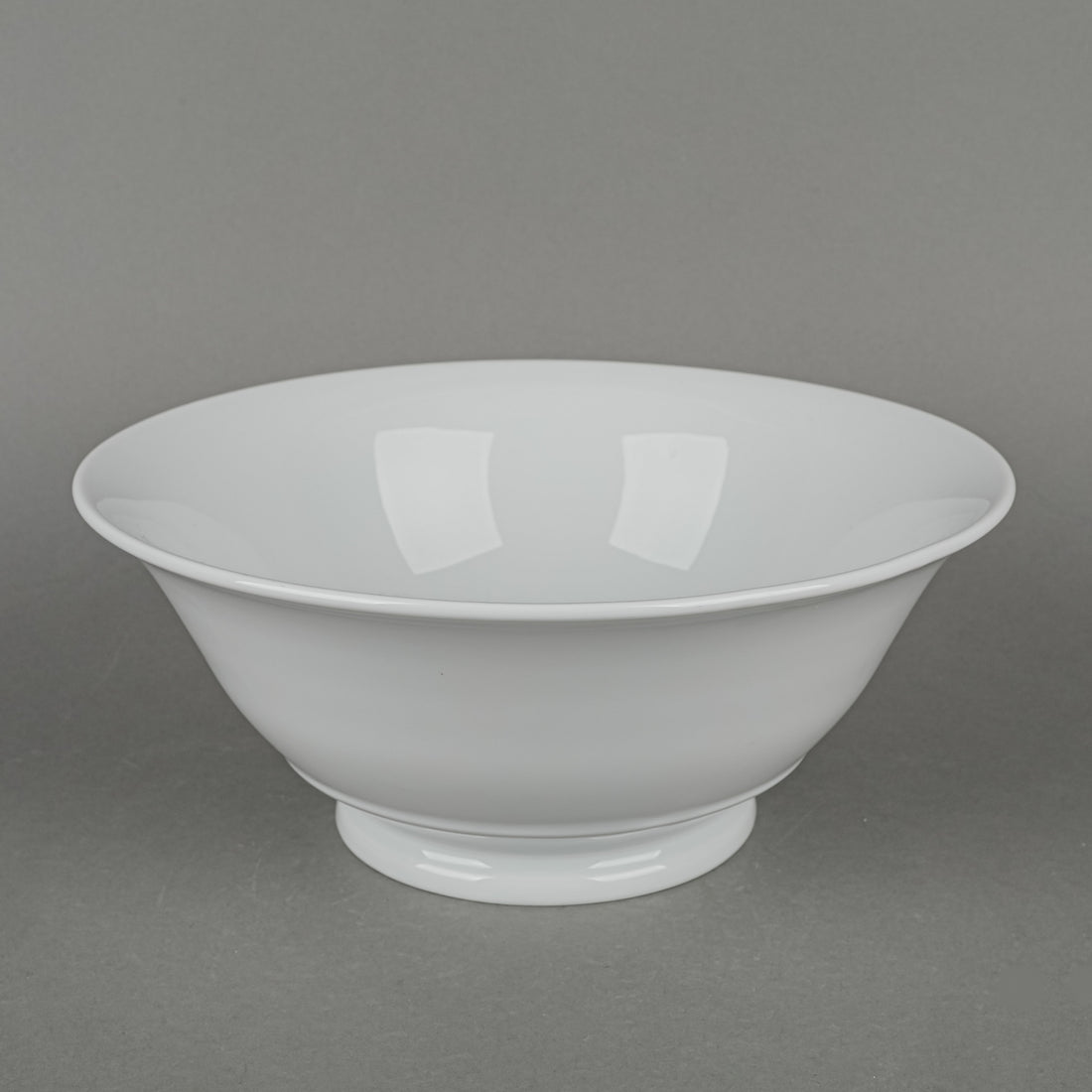 APILCO Tulip White Serving Bowl
