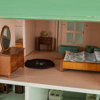 Vintage Doll House And Furniture  25+ Pieces Of Furniture
