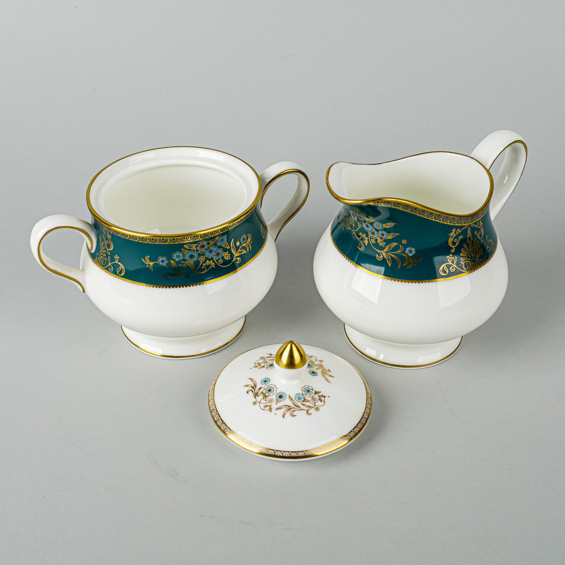 WEDGWOOD Agincourt R4513 Coffee Service 5pcs