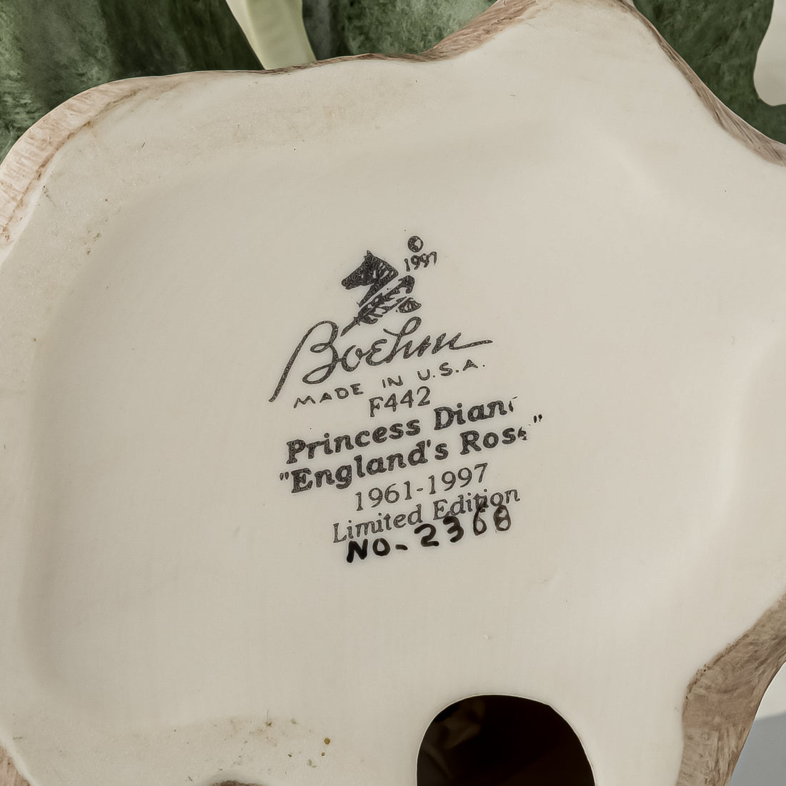 BOEHM Princess Diana Englands Rose F442 China Floral