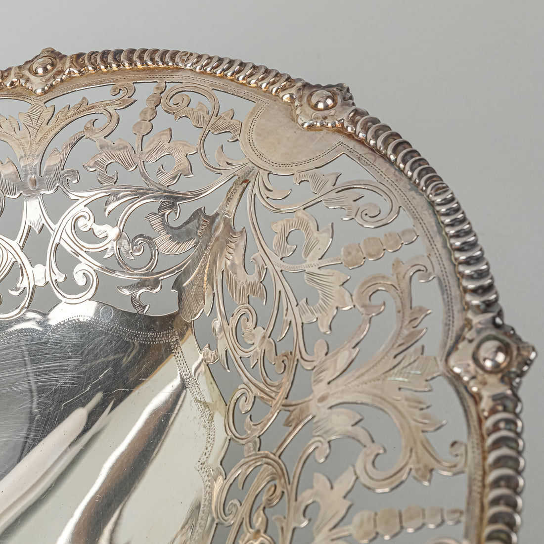 ATKIN BROS Silver Plate Pierced Footed Oval Basket w/Handle 734