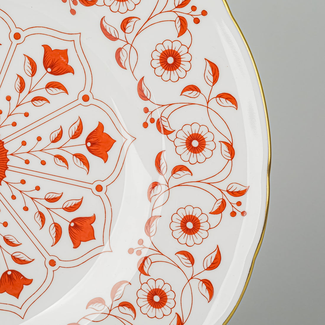 ROYAL CROWN DERBY Rougemont A1107 Dinner Plates Set of 8