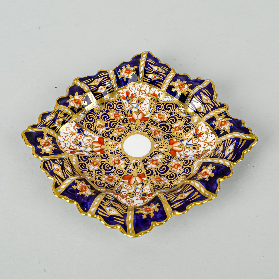 ROYAL CROWN DERBY Traditional Imari 2451 Square Trinket Dish 936