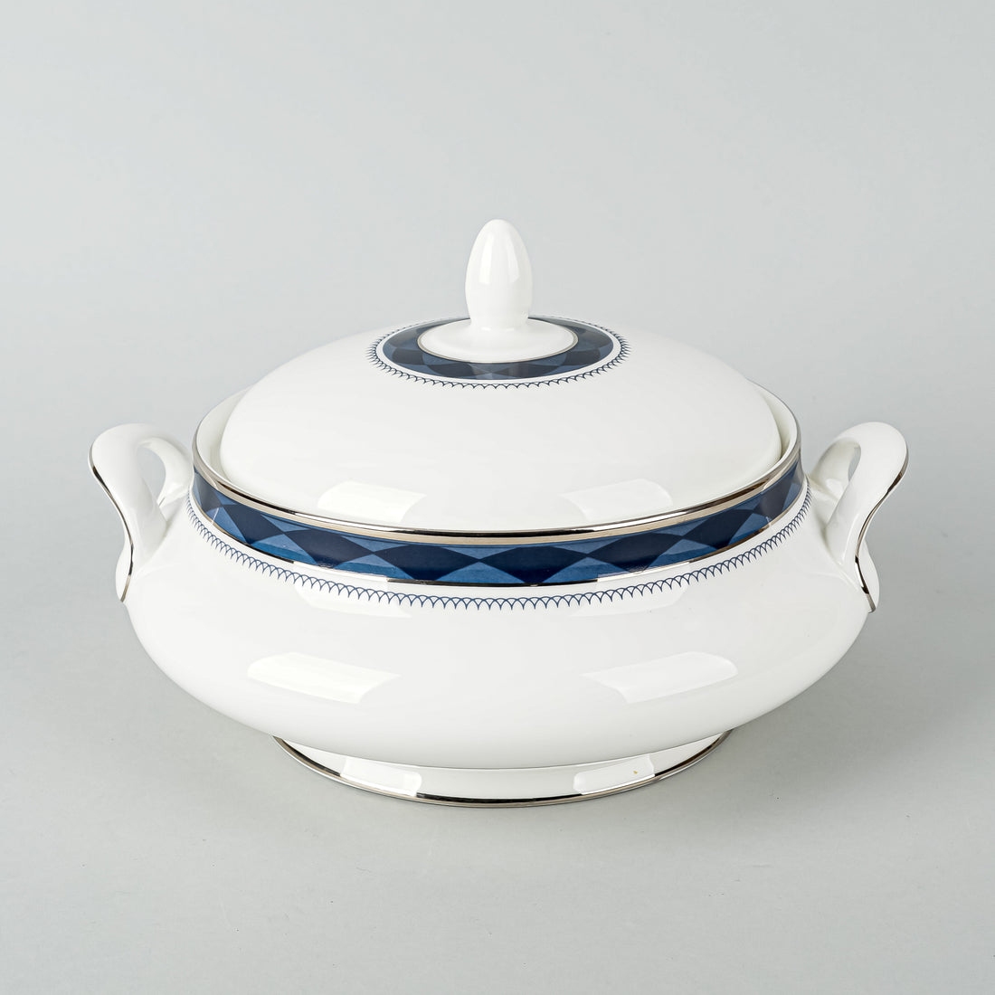 ROYAL DOULTON Eton H5059 Round Covered Serving Dish