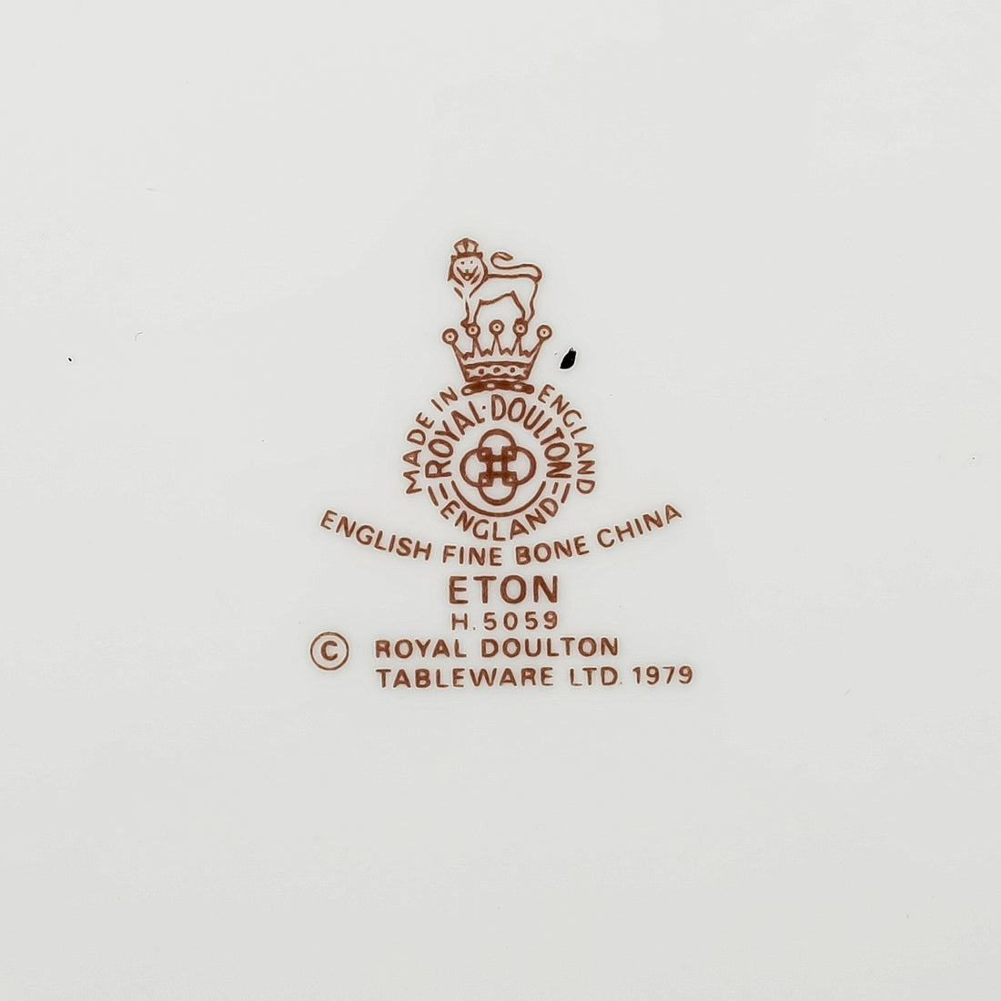 ROYAL DOULTON Eton H5059 Oval Serving Bowl