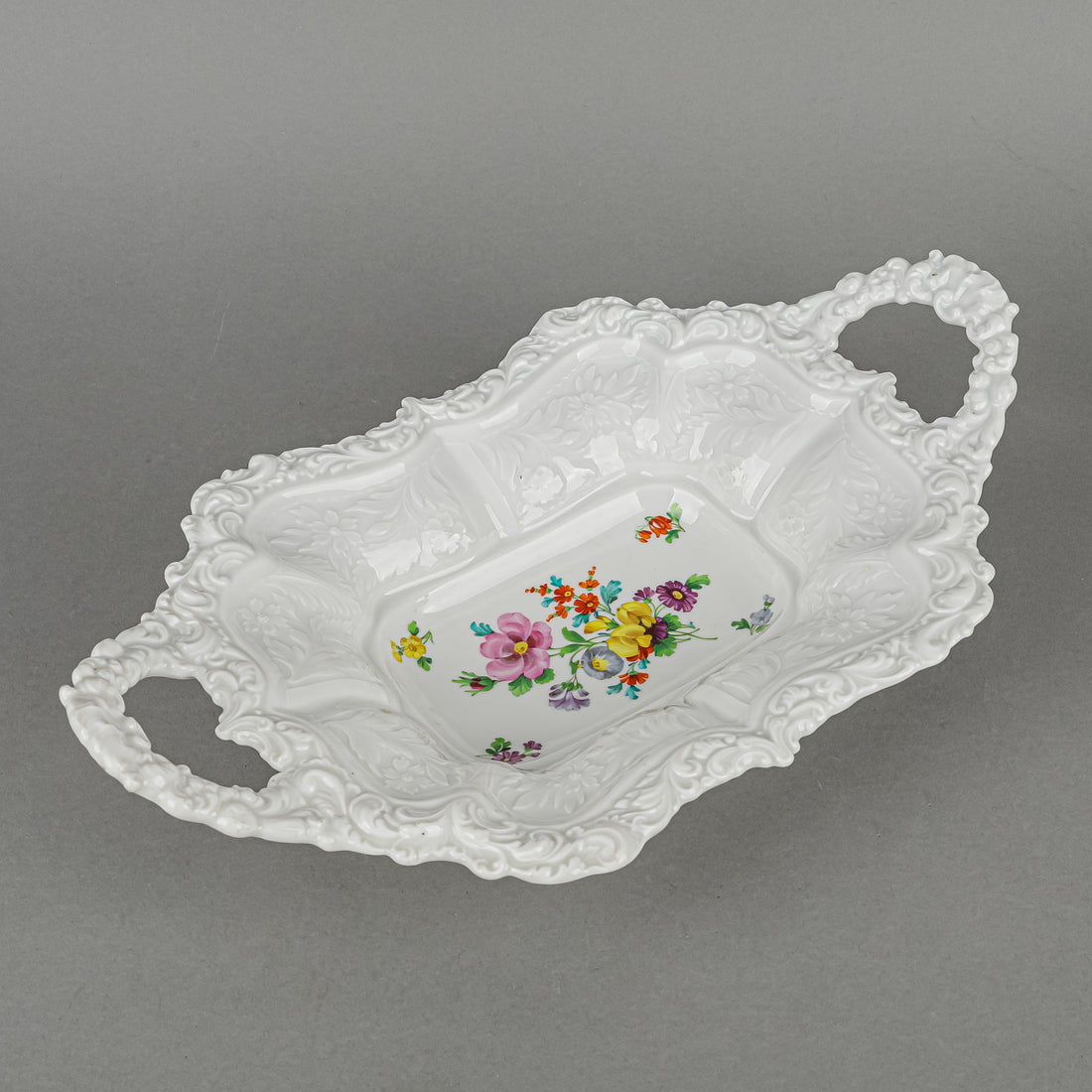 AELESTE Hand Painted Floral Basket 15/0677