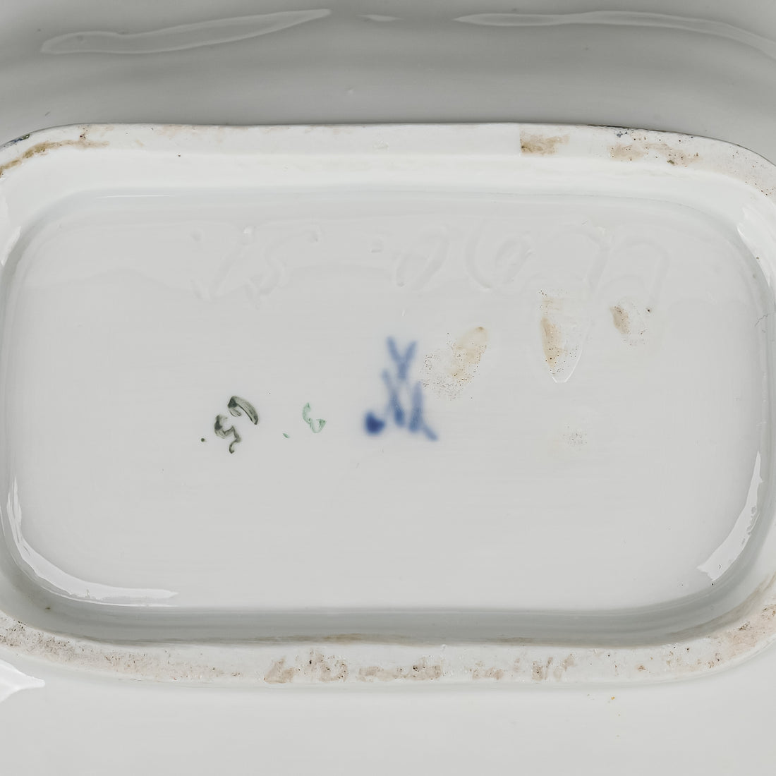 AELESTE Hand Painted Floral Basket 15/0677