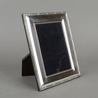 CARRS SILVER Reed And Ribbon Sterling Silver Frame For 5"x3.5" Picture