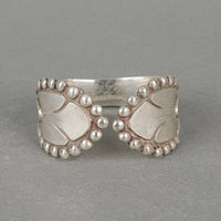 830 Silver Beaded Tapered Napkin Ring