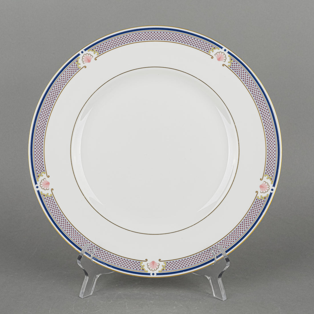 WEDGWOOD Waverley 12 Place Settings