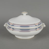 WEDGWOOD Waverley Round Covered Serving Bowl