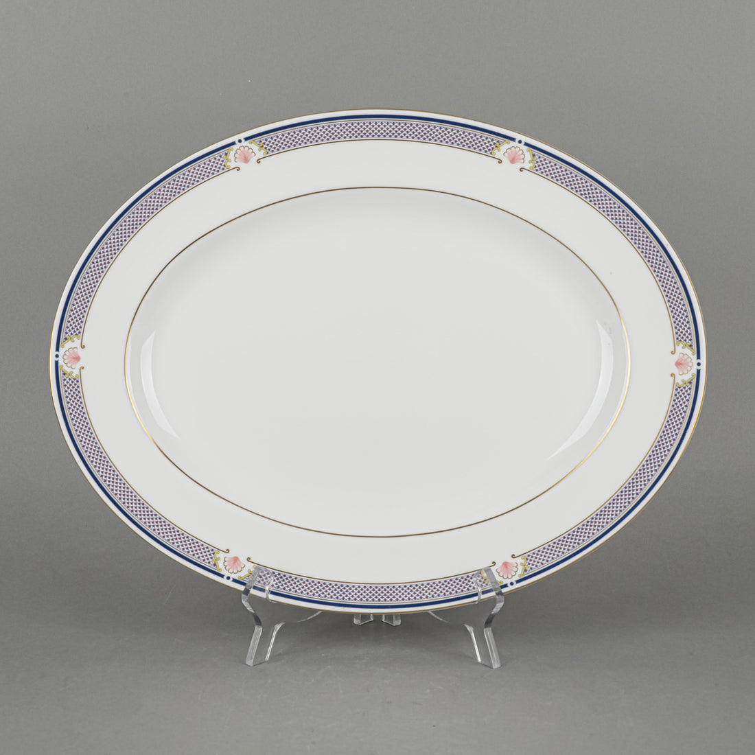 WEDGWOOD Waverley Platter