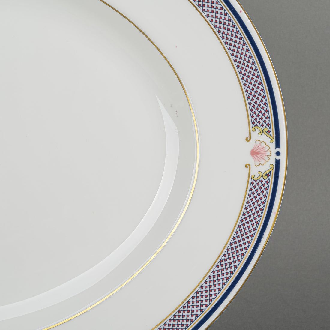 WEDGWOOD Waverley Platter