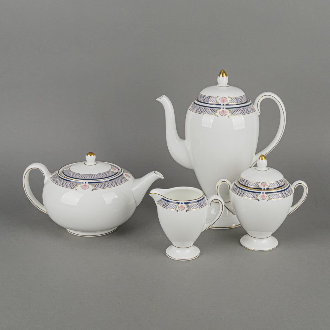 WEDGWOOD Waverley Tea & Coffee Service