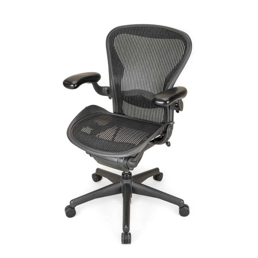 HERMAN MILLER Aeron Chair
