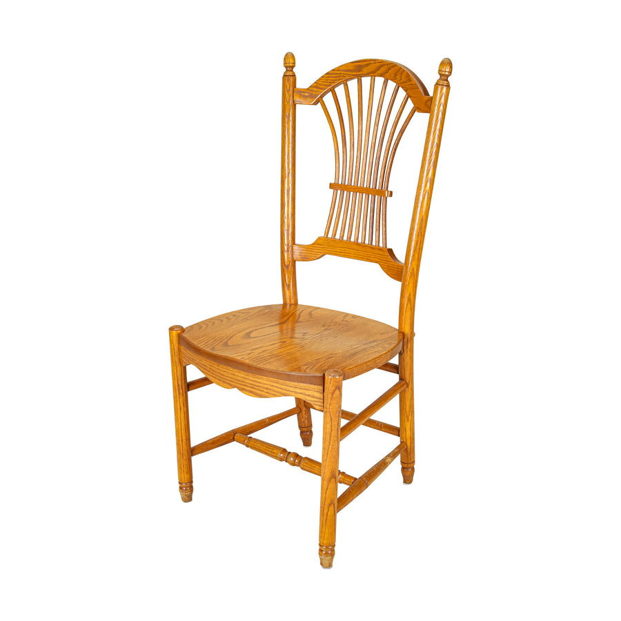 Solid Oak Table with 4 Wheat Back Chairs