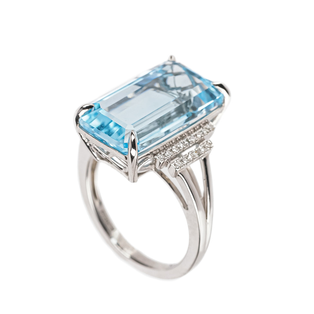 14K White Gold Emerald Cut Blue Topaz Diamond Ring