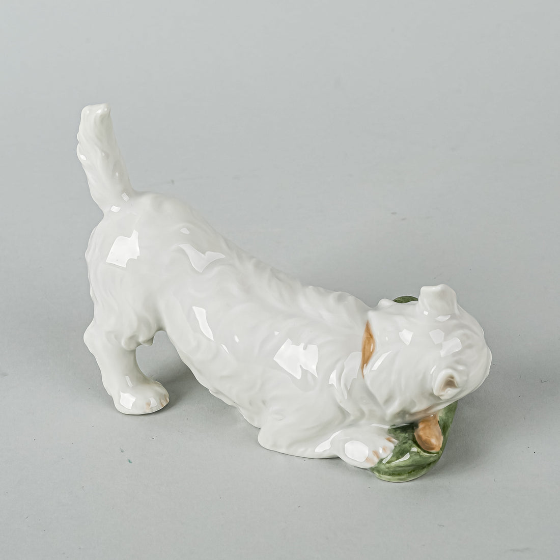 ROYAL COPENHAGEN Figurine Dog With Slipper 3476