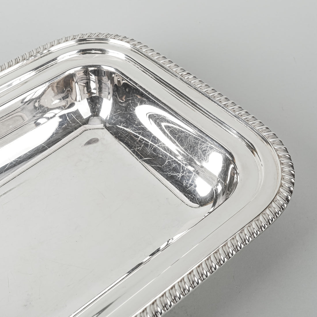 CDN SILVER CO Sheffield Reproduction Silverplate Covered Entree Dishes Set of 2