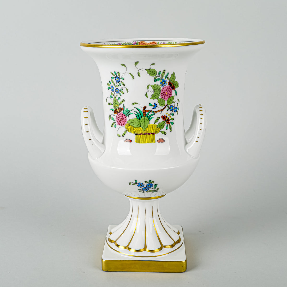 HEREND Indian Basket Empire Vase On Base 6449