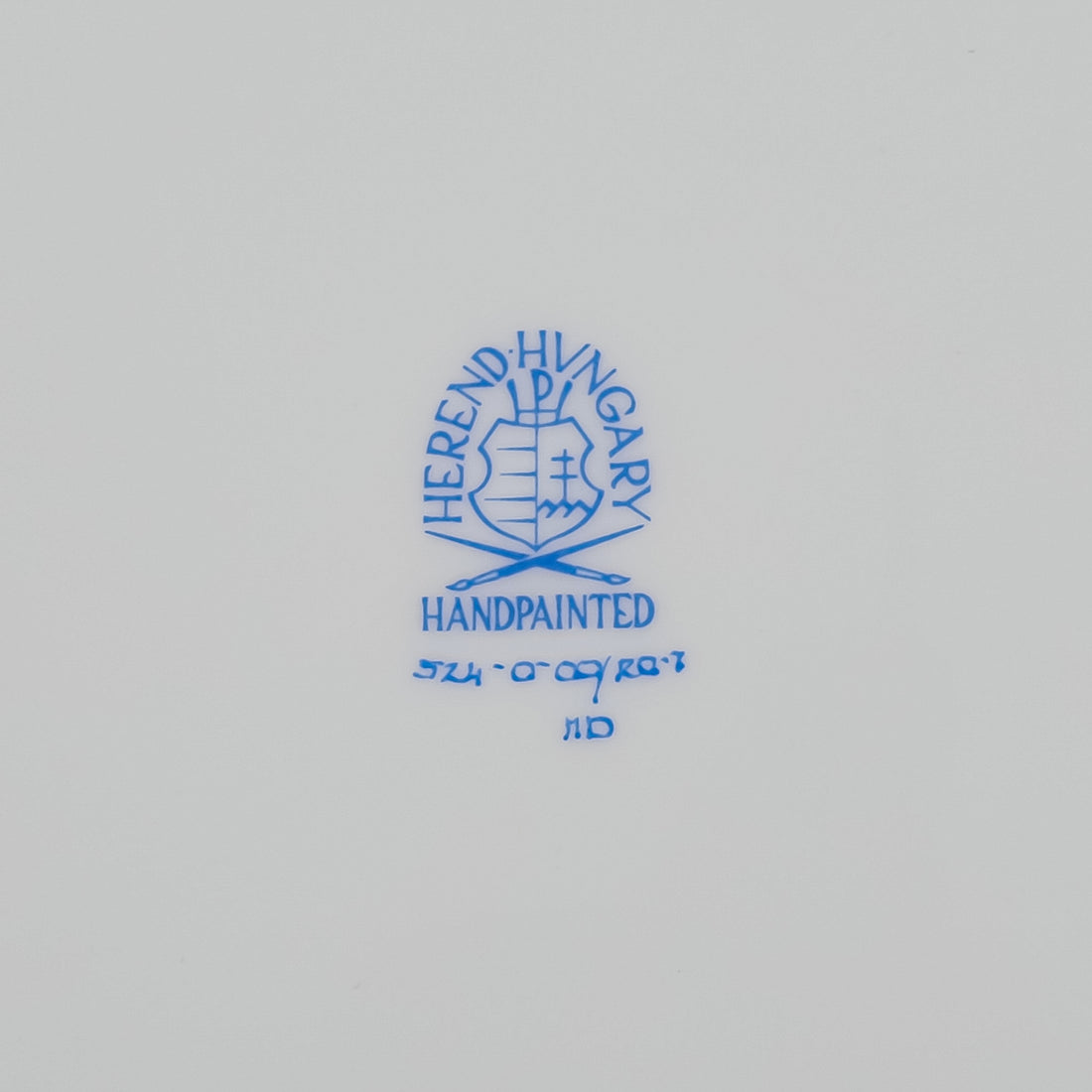 HEREND Rothschild Bird Dinner Plate